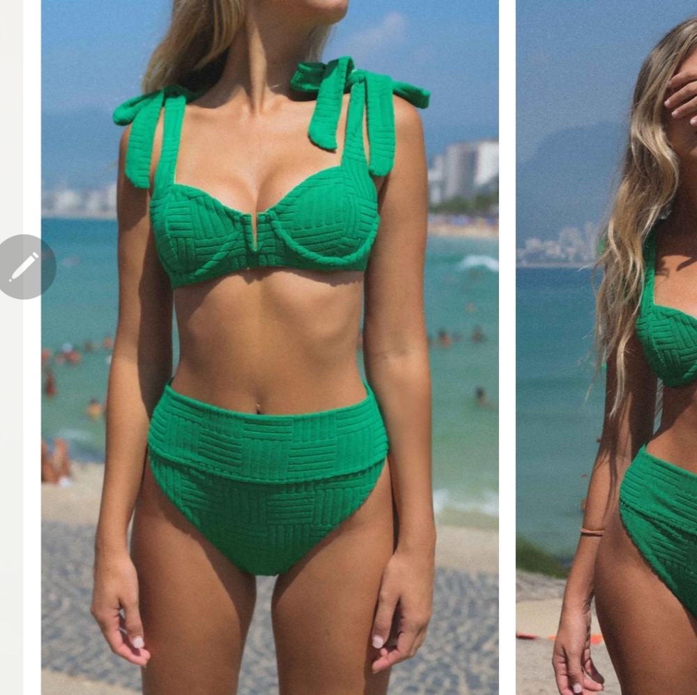 Beach Riot Bikini Top - Picture 2 of 6